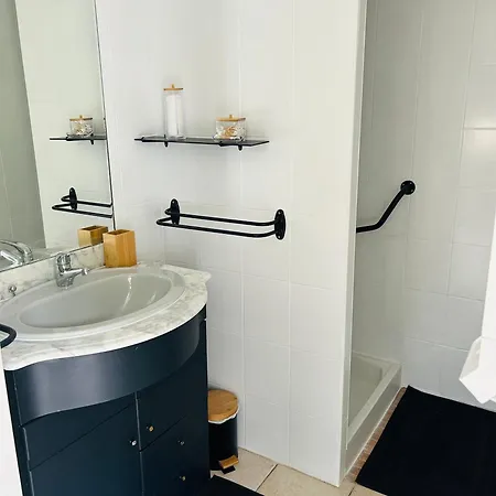 Apartman Pouzet 3 *
